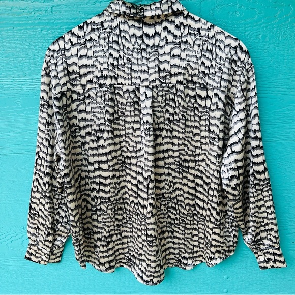 Forever 21 Oversized Abstract Shirt Long Sleeve Silky Black Gray Cream SZ LARGE - Picture 10 of 11